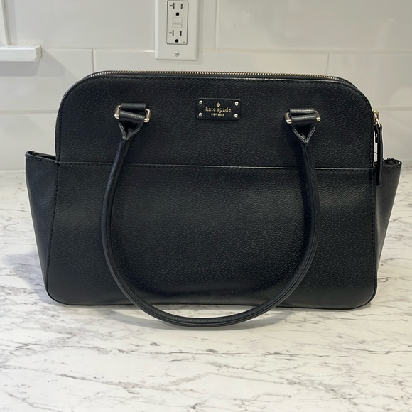 kate spade Handbags - Kate Spade Purse * flaws